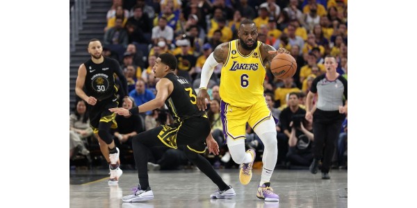 I Los Angeles Lakers cambiano fortuna nei playoff di questa stagione